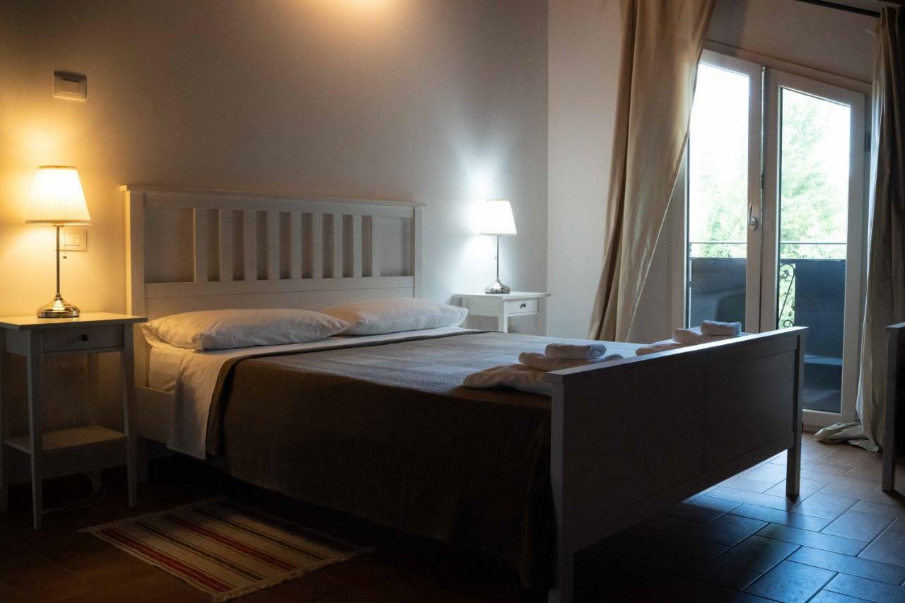 Agriturismo Mielita Francavilla Angitola ภายนอก รูปภาพ